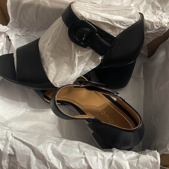 Vionic Chardonnay Black - Picture 6 of 9